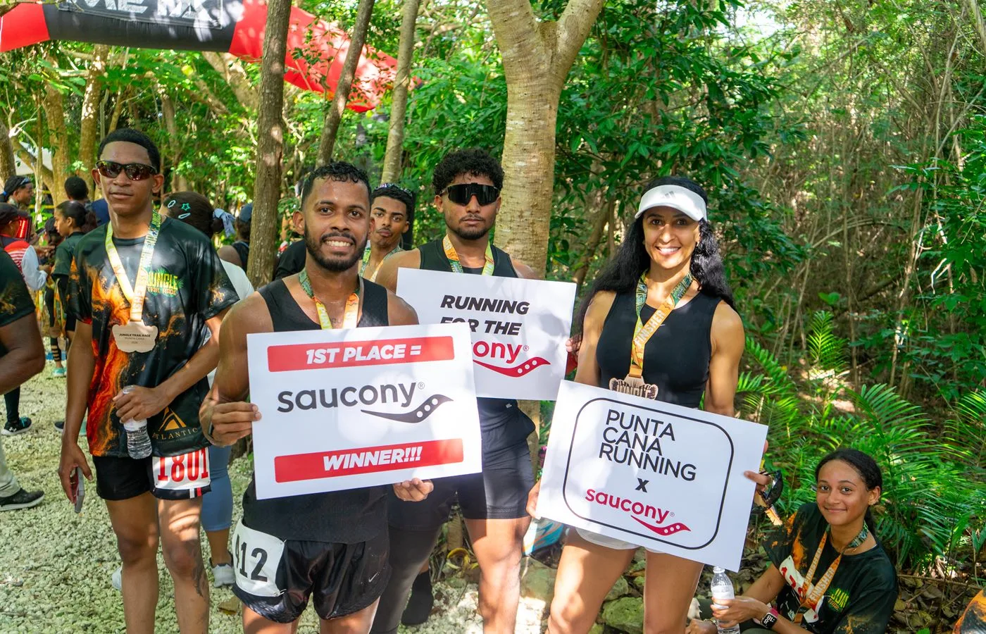 Jungle Trail Running winners with Saucony branding